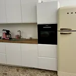 Mitten In Der Koelner City - Design Trifft Altbau
